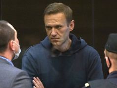 Алексей Навальный в зале суда. Фото: t.me/virus_novosti
