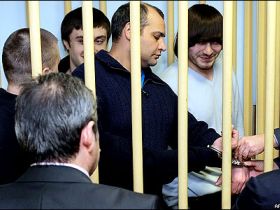 Обвиняемые в убийстве Политковской. Фото: с сайта news.bbc.co.uk