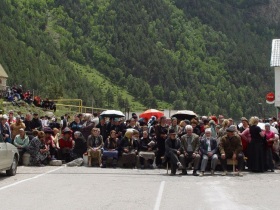 В Дагестане перекрыли автотрассу. Фото с сайта www.tyrnyauz.ru