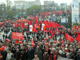 Социальный марш 1 октября 2011 года. Изображение с сайта http: //74.ru
