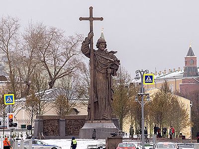 Памятник князю Владимиру. Фото: tass.ru