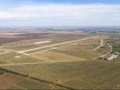 Вид на военный аэродром Гвардейское. Фото: wikimapia.org