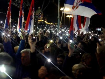 Протестующие в Белграде, 24.12.23. Фото: t.me/bazabazon